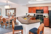myrbr-sheraton-broadway-plantation-resort-villas-kitchen